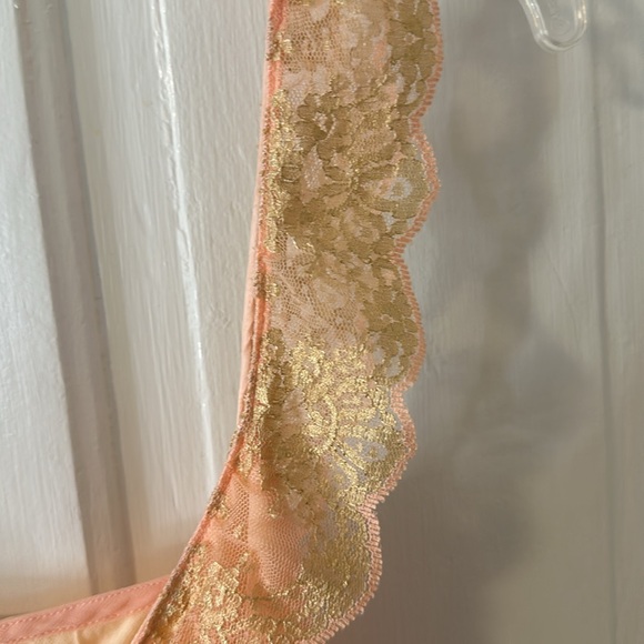 True Meaning Vintage Y2K Peach Chiffon Lace Asymmetrical Top 14 - Picture 4 of 7